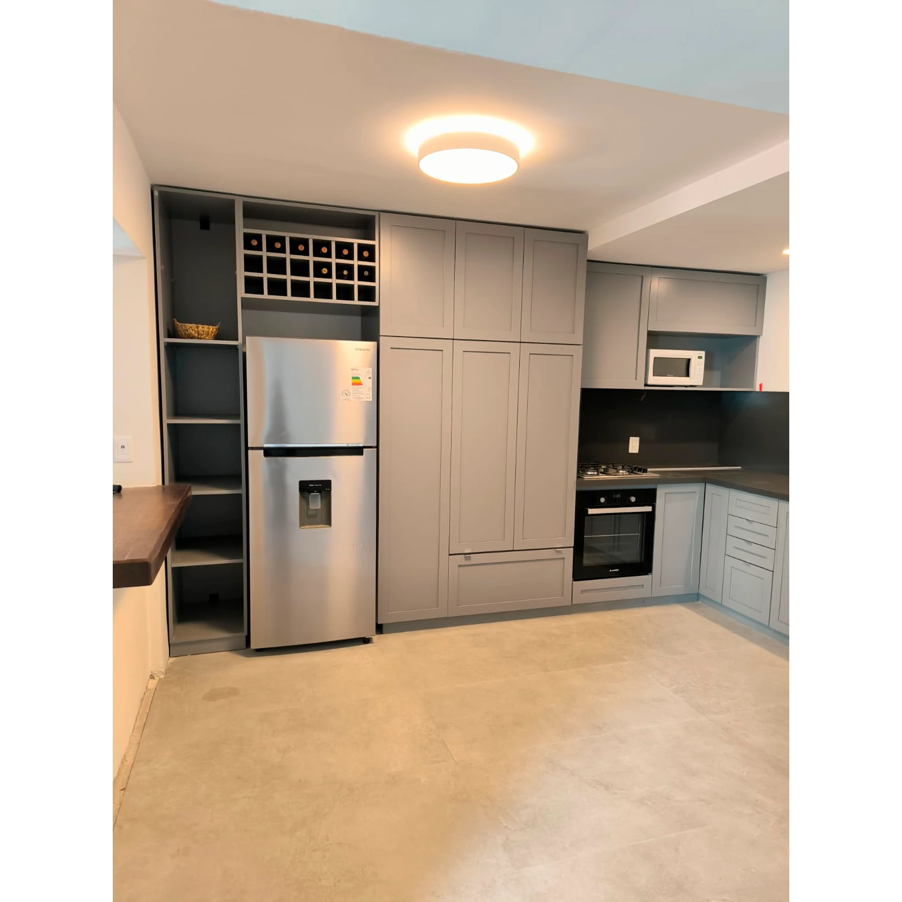 Cocina gris grafito a medida en L - Imagen 6